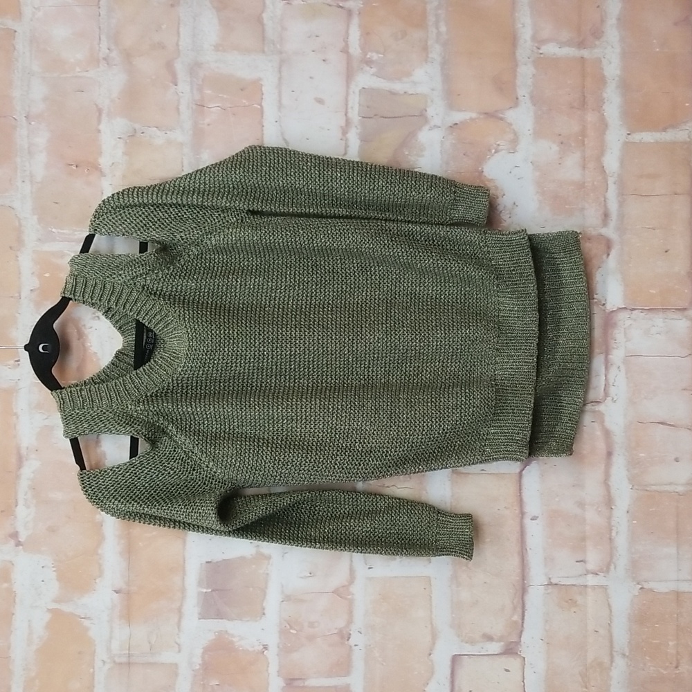 Women's Atmosphere sweater. UK size 8. Green w/silver threads. Cold shoulders